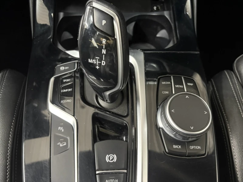 BMW X3 xDrive30i, снимка 11 - Автомобили и джипове - 52563231