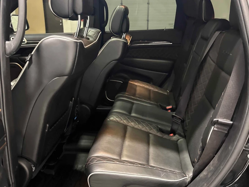 Jeep Grand cherokee SUMMIT CARFAX АВТО КРЕДИТ , снимка 13 - Автомобили и джипове - 52725312