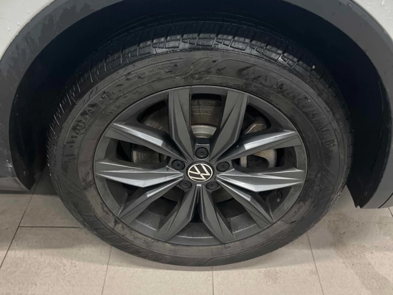 VW Tiguan * Comfortline * CARFAX * ЦЕНА ДО БГ, снимка 7 - Автомобили и джипове - 53112464