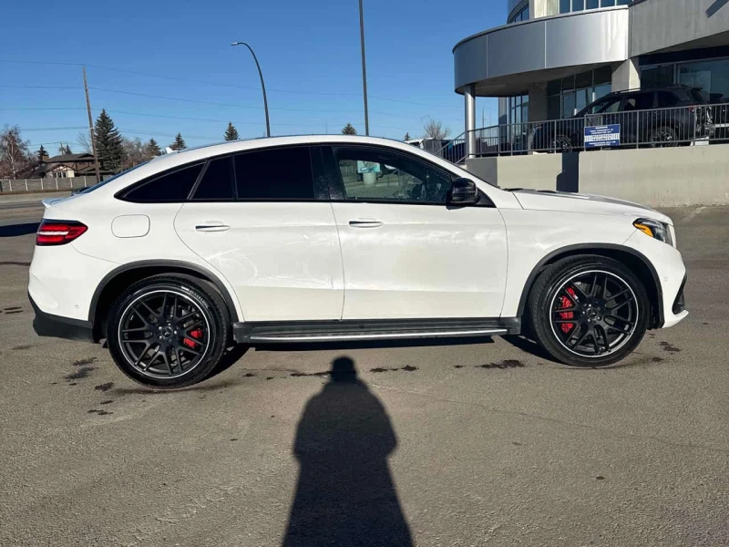 Mercedes-Benz GLE * AMG 63 S * CARFAX * ЦЕНА ДО БГ, снимка 11 - Автомобили и джипове - 53563588