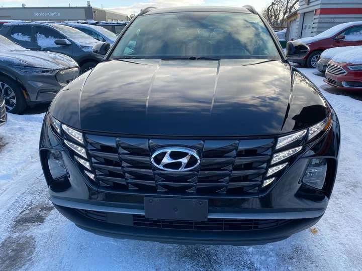 Hyundai Tucson Preferred |  AWD | Apple CarPlay | Android Auto, снимка 2 - Автомобили и джипове - 53558185