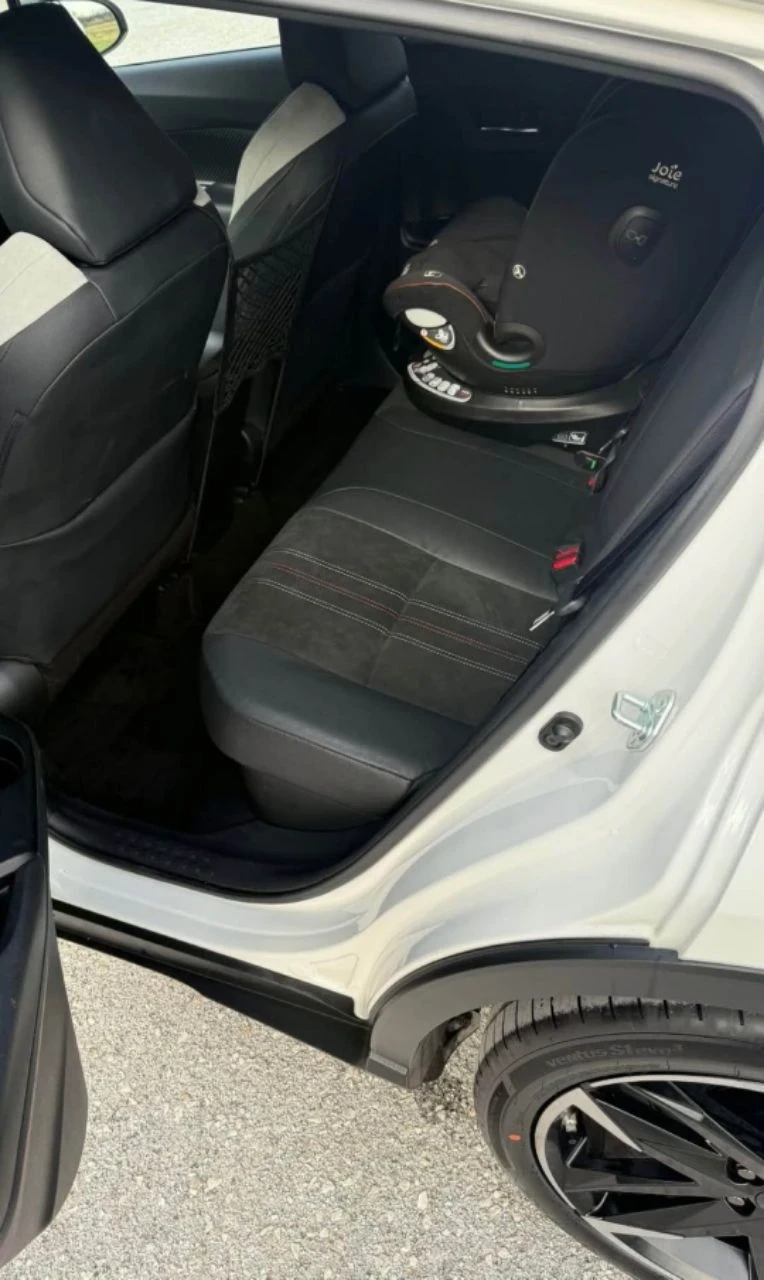 Toyota C-HR Hybrid , снимка 5 - Автомобили и джипове - 53846863