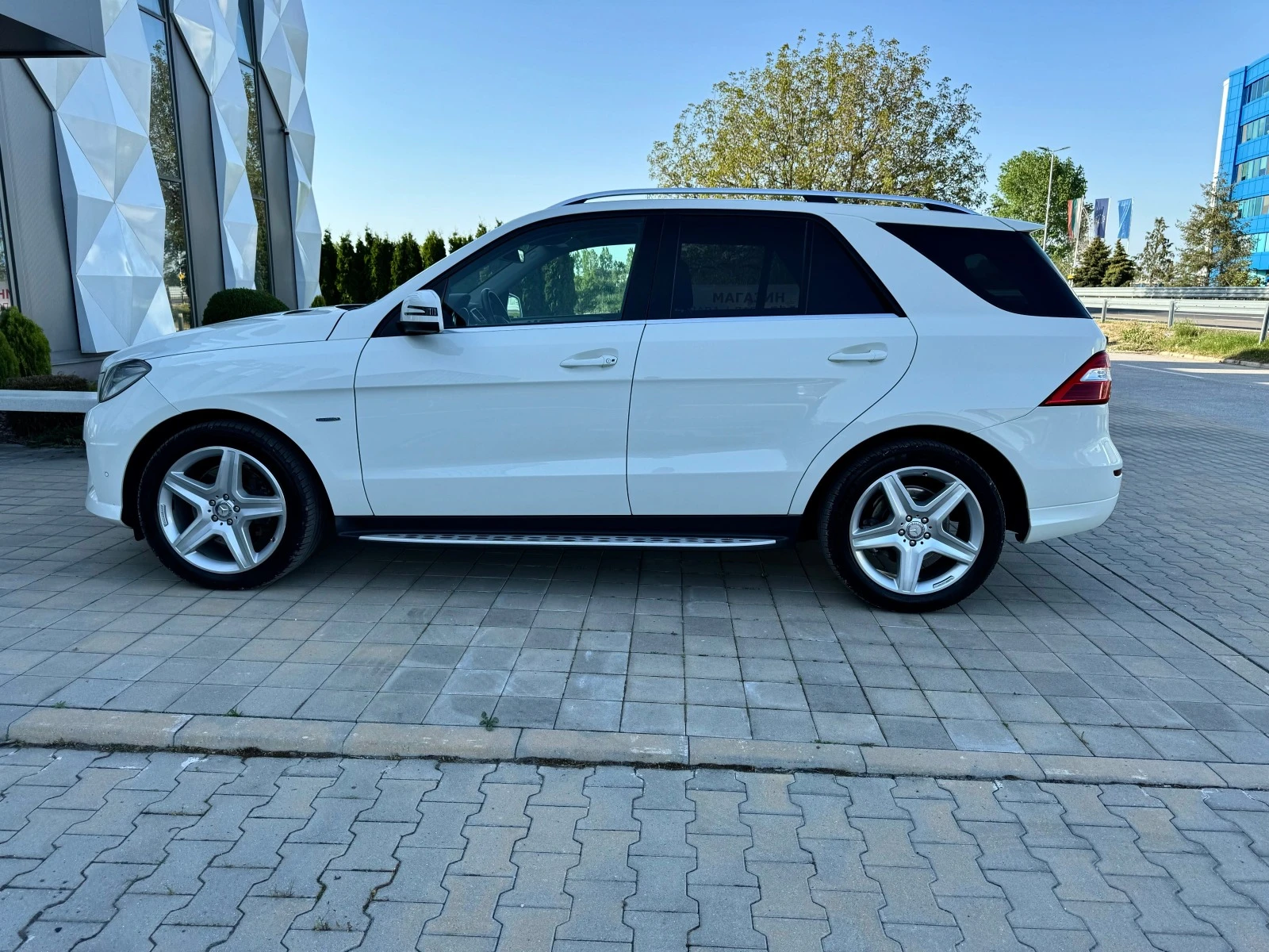 Mercedes-Benz ML 350 AMG-PREMIUM-DISTRONIC-LANE-BLIND-SPOT-ЕЛ.БАГАЖНИК - изображение 8