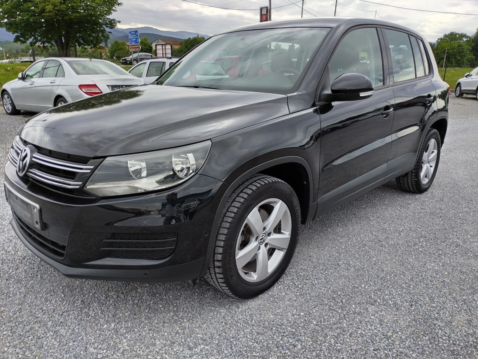 VW Tiguan 2.0 tdi-110к.с. - изображение 3