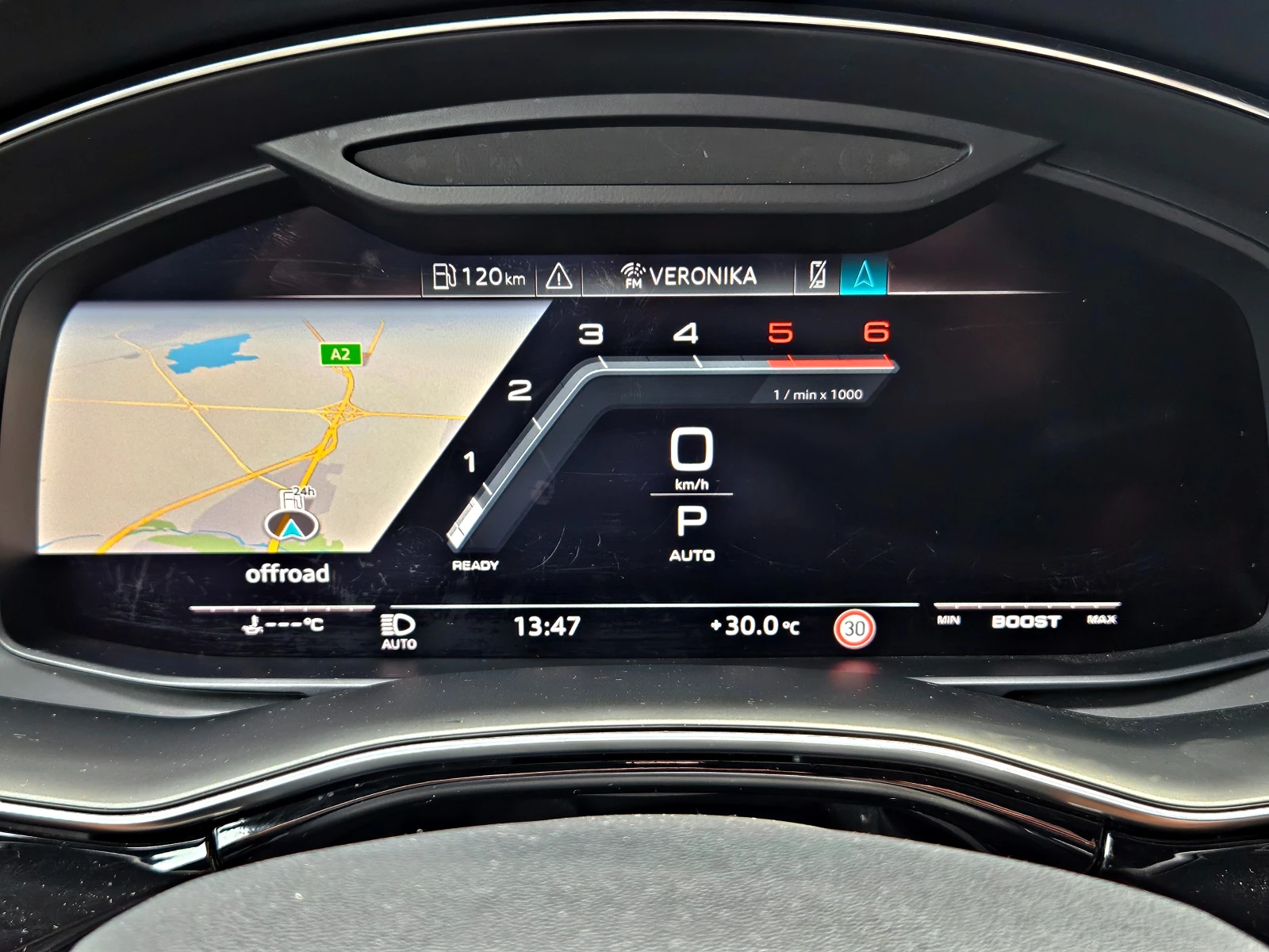 Audi Q8 SQ8/S-LINE/50TDI/DISTR/PANO/3DCAM/ПОДГР/ОБДУХ/LIZI - изображение 10