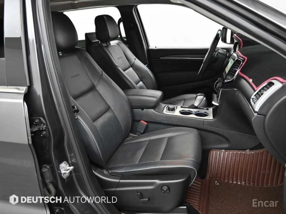 Jeep Grand cherokee, снимка 10 - Автомобили и джипове - 54147319