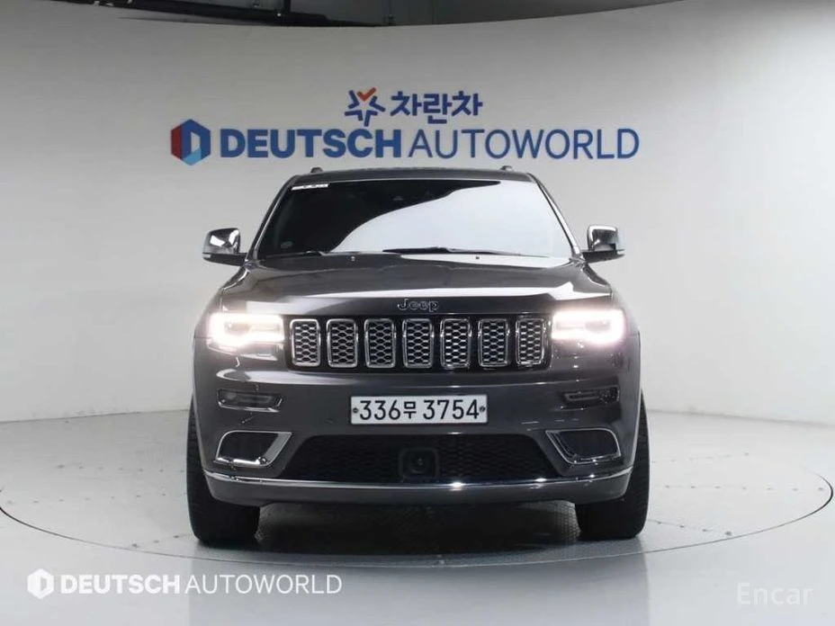 Jeep Grand cherokee, снимка 3 - Автомобили и джипове - 54147319