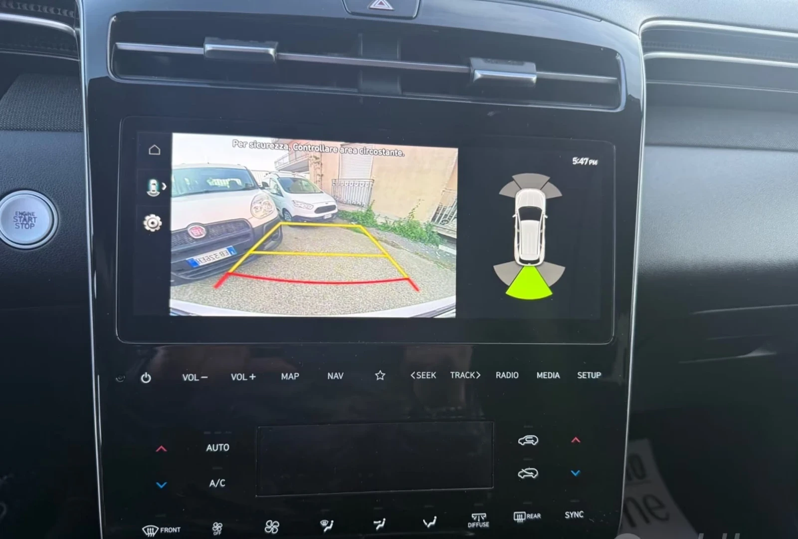 Hyundai Tucson Mild hibrid, снимка 16 - Автомобили и джипове - 54234618