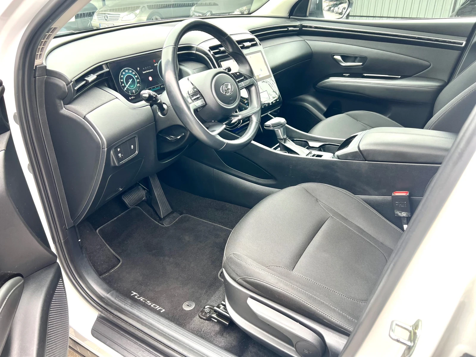 Hyundai Tucson Mild hibrid, снимка 6 - Автомобили и джипове - 54234618