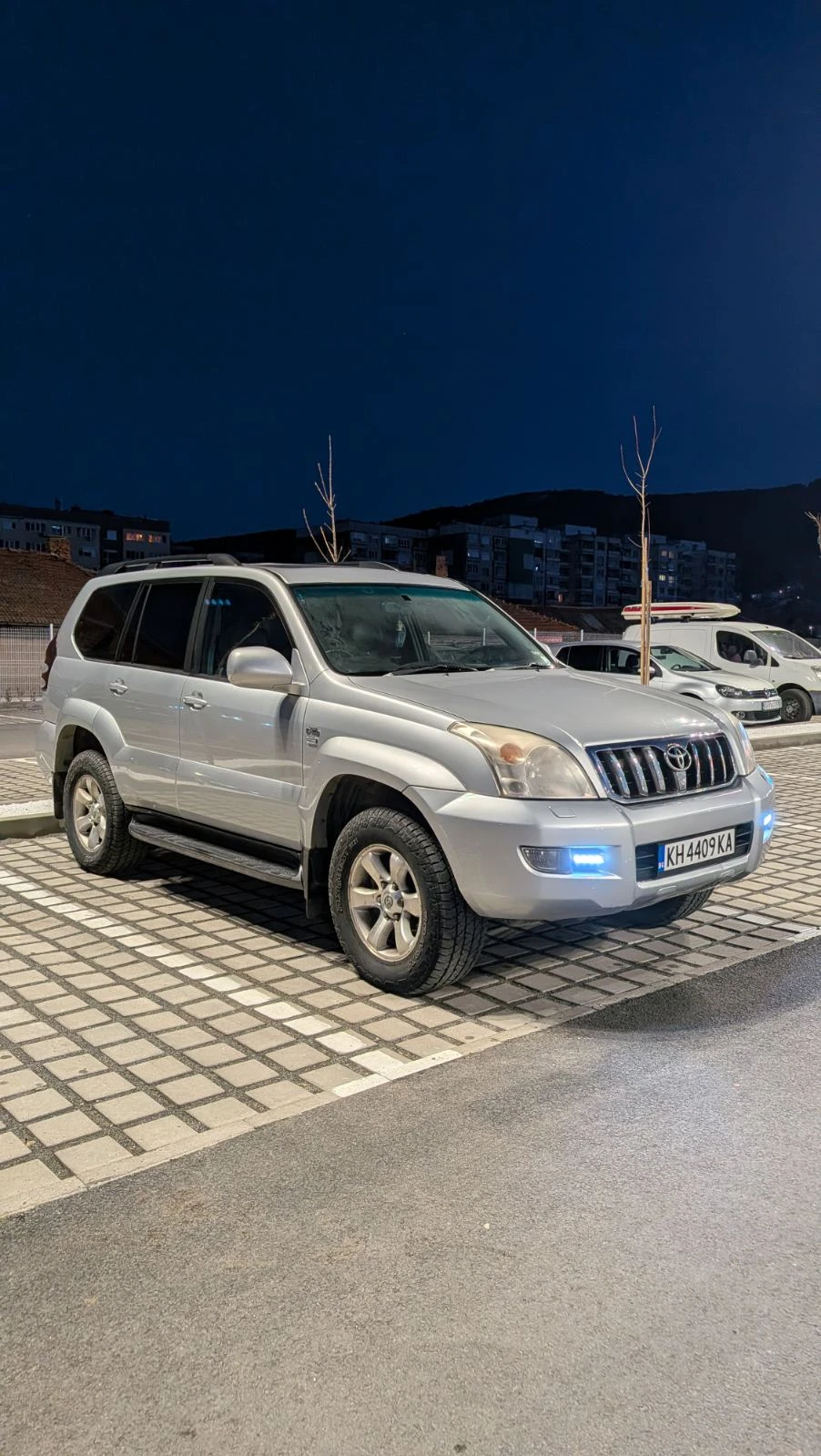 Toyota Land cruiser Invincible, снимка 4 - Автомобили и джипове - 54391742