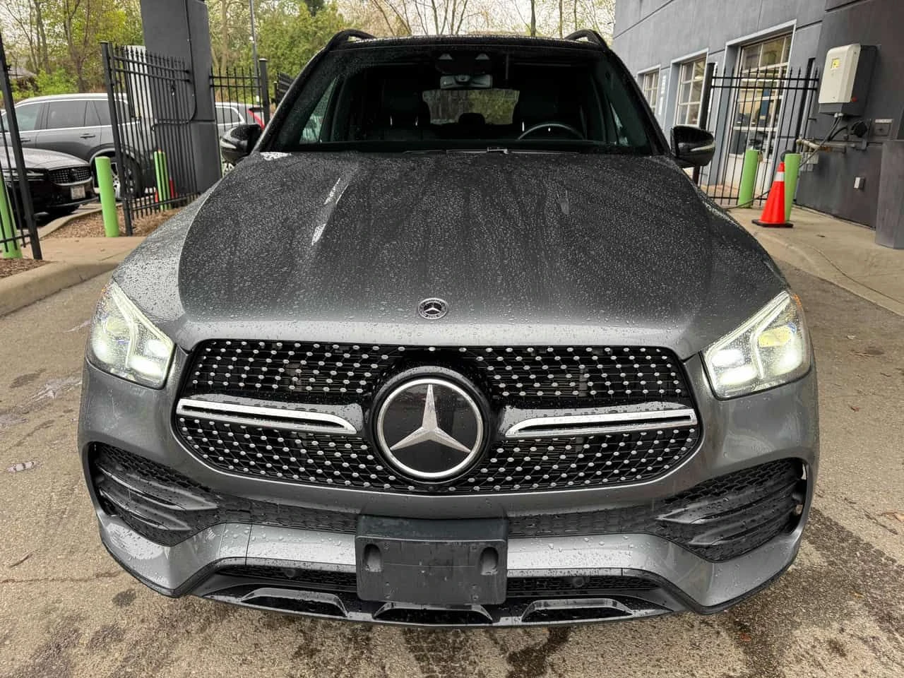 Mercedes-Benz GLE * 450 * CARFAX * ЦЕНА ДО БГ, снимка 2 - Автомобили и джипове - 54441367