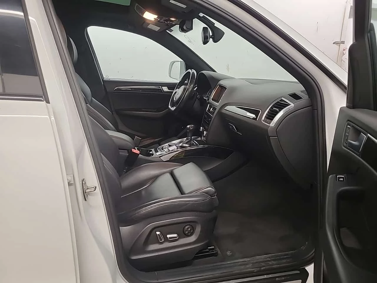 Audi Q5 | quattro 2.0T Progressiv | S-LINE | , снимка 11 - Автомобили и джипове - 54454815