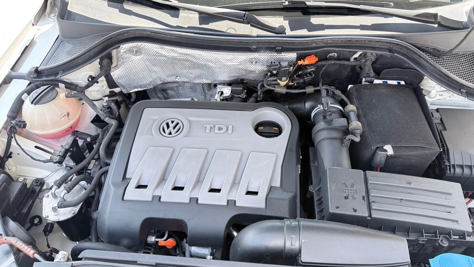 VW Tiguan 2.0tdi 140k.c* DSG* 4Motion* Highline* Navi* UNIKA, снимка 17 - Автомобили и джипове - 55567483