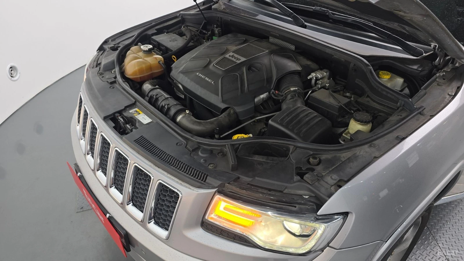 Jeep Cherokee Overland, снимка 6 - Автомобили и джипове - 56113068