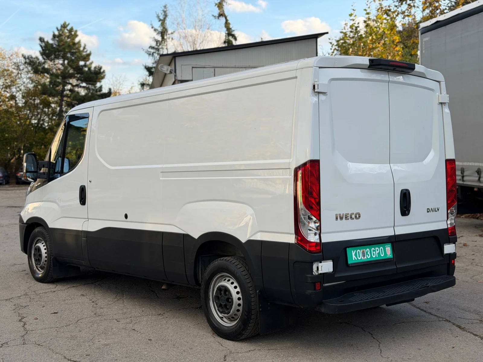 Iveco Daily 35S-130 , снимка 6 - Бусове и автобуси - 56697436