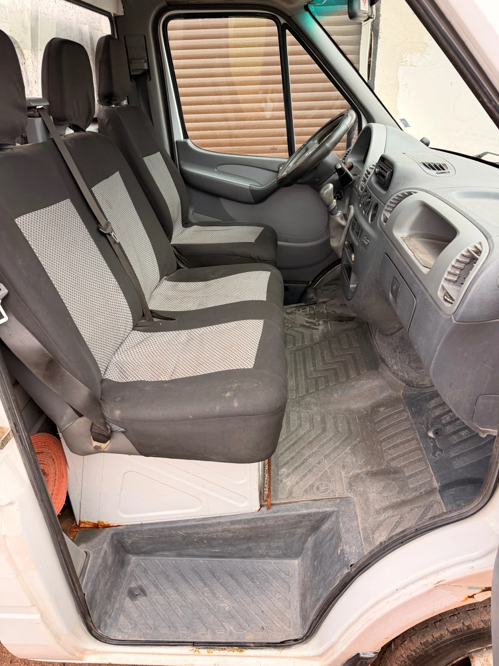 Mercedes-Benz Sprinter 413 2.2CDI, снимка 7 - Бусове и автобуси - 56729201