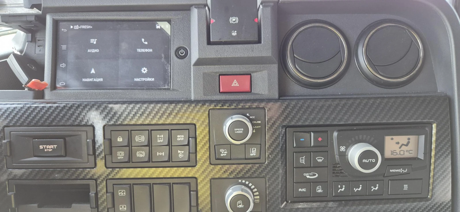 Renault T Стандартен, снимка 6 - Камиони - 56279394