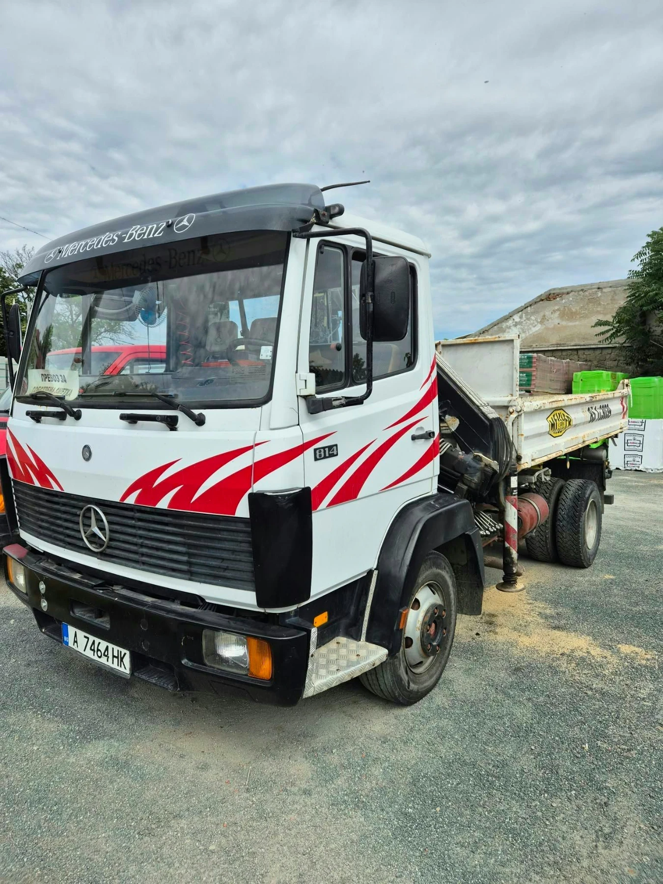Mercedes-Benz 814 4.0 САМОСВАЛ С КРАН