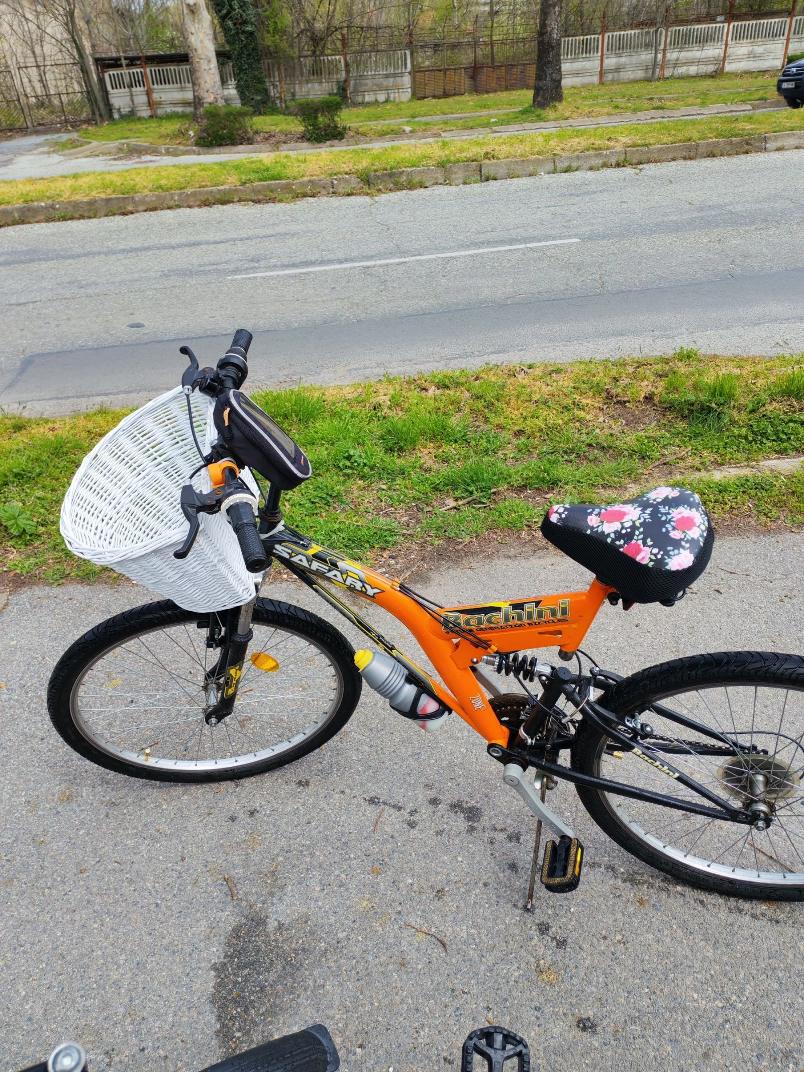 ������ | Mobile.bg � ����������� 4