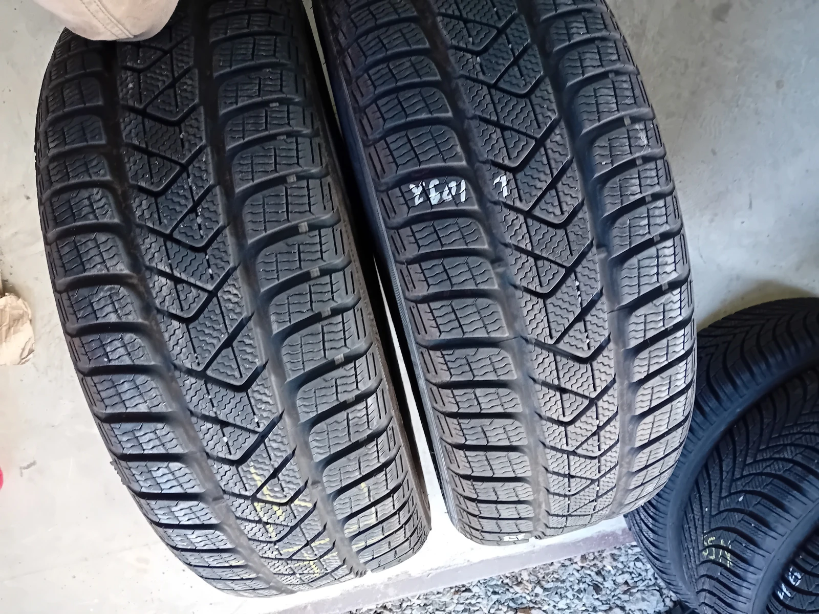  215/60R16 | Mobile.bg   1