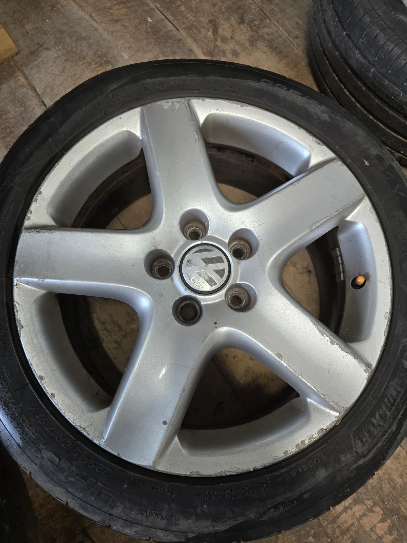 ���� � ������ 225/45R17 �� VW Golf | Mobile.bg � ����������� 5