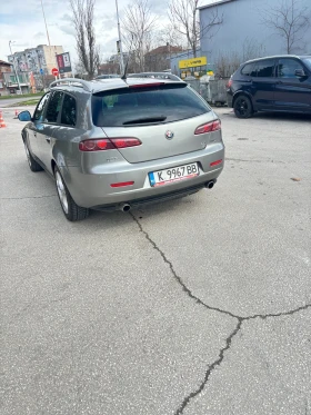 Alfa Romeo 159 sportwagon 2.4 JTD 200к.с. НАПЪЛНО ОБСЛУЖЕНА., снимка 9