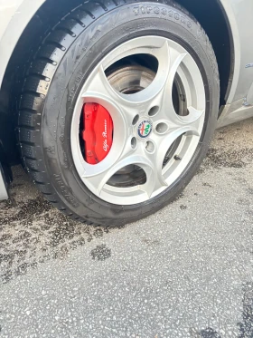 Alfa Romeo 159 sportwagon 2.4 JTD 200к.с. НАПЪЛНО ОБСЛУЖЕНА., снимка 13