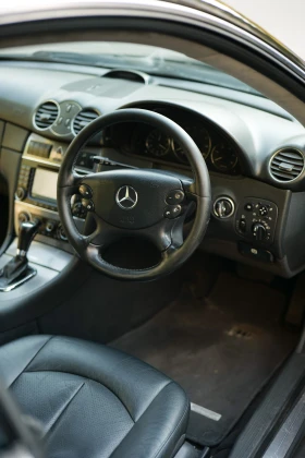 Mercedes-Benz CLK 270, снимка 16