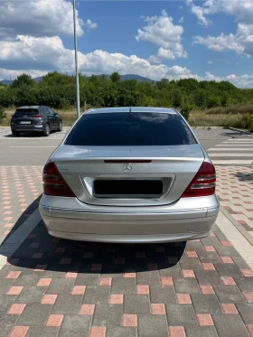     Mercedes-Benz C 200