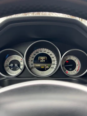Mercedes-Benz E 200 - 10660 € / 20849.15 лв. - 42084253 11