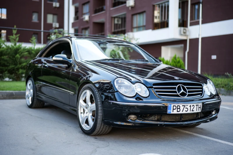 Mercedes-Benz CLK 270, снимка 13 - Автомобили и джипове - 47367839