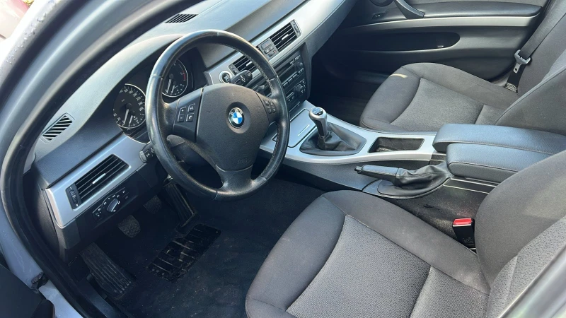 BMW 318 2.0, снимка 7 - Автомобили и джипове - 48375738