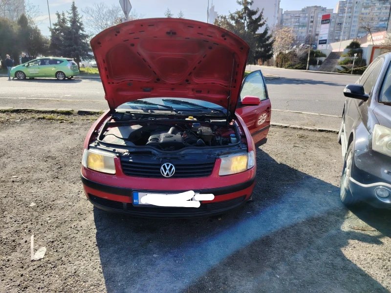 VW Passat B5, снимка 1 - Автомобили и джипове - 49139389