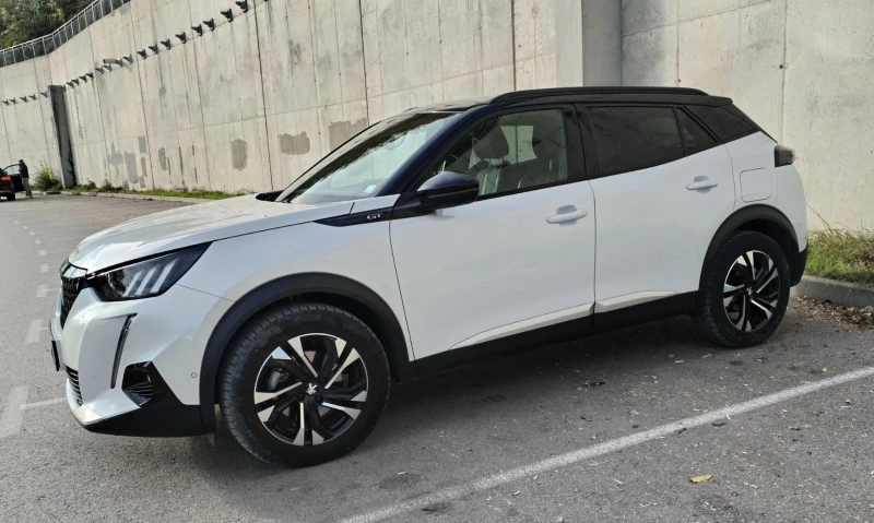 Peugeot 2008 1.5 Blue-HDi GT, снимка 3 - Автомобили и джипове - 52205419