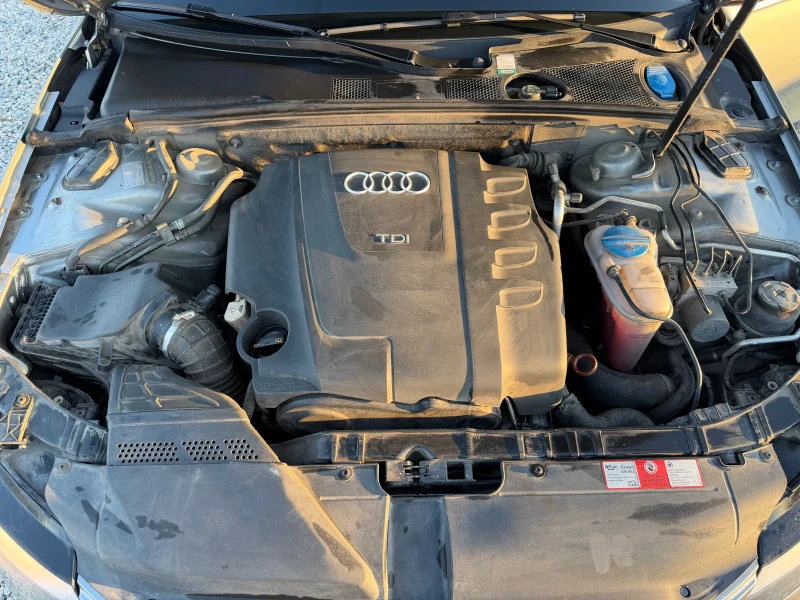 Audi A4 2.0TDI-143PS-АВТОМАТ, снимка 14 - Автомобили и джипове - 52126197