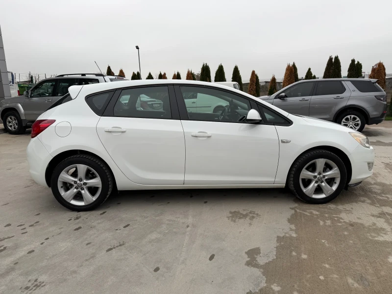 Opel Astra * TOP* 1.4* , снимка 7 - Автомобили и джипове - 52575308