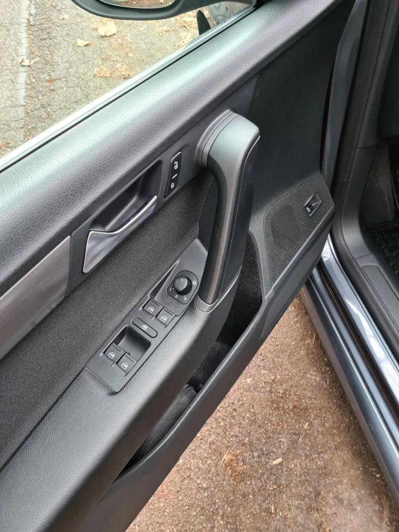 VW Passat, снимка 9 - Автомобили и джипове - 52618257