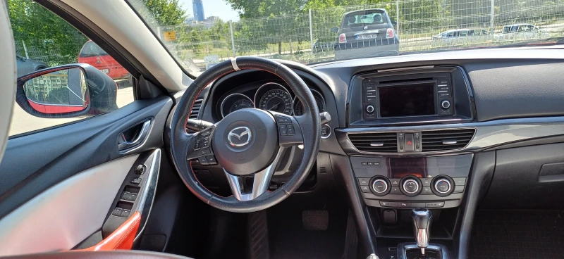 Mazda 6 2.2, снимка 10 - Автомобили и джипове - 52682770