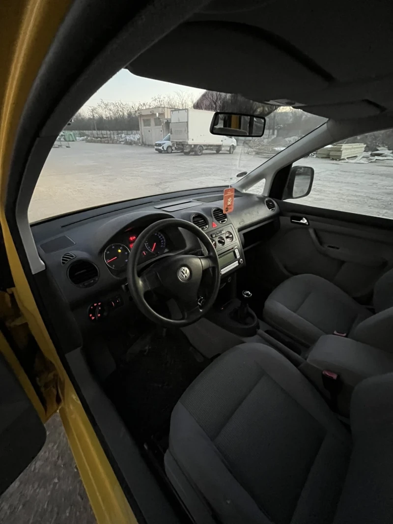 VW Caddy 1, 9 TDI, снимка 7 - Автомобили и джипове - 52971266