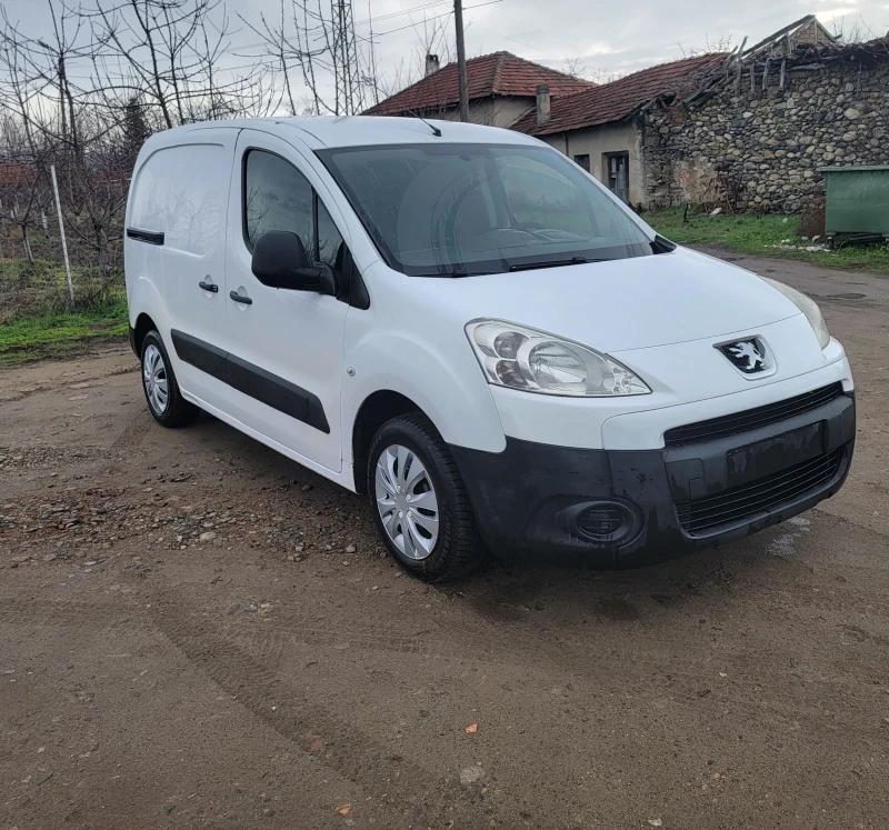 Peugeot Partner, снимка 2 - Автомобили и джипове - 53114411