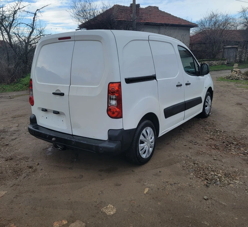 Peugeot Partner, снимка 5 - Автомобили и джипове - 53114411
