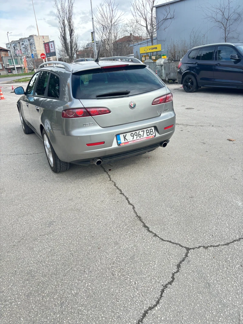 Alfa Romeo 159 sportwagon 2.4 JTD 200к.с. НАПЪЛНО ОБСЛУЖЕНА., снимка 9 - Автомобили и джипове - 53338301