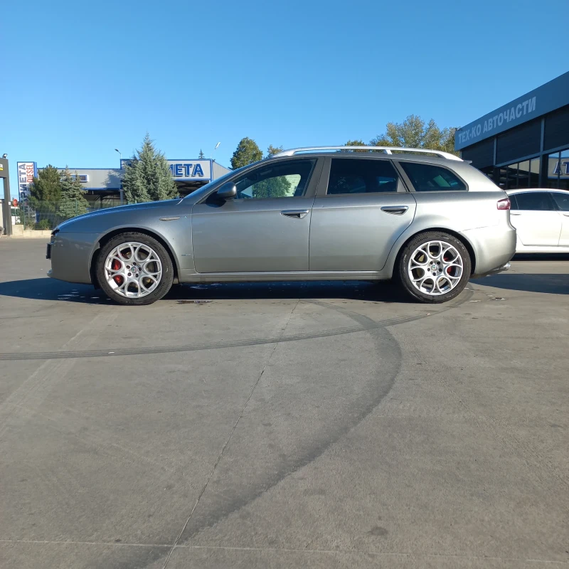 Alfa Romeo 159 sportwagon 2.4 JTD 200к.с. автоматик, снимка 1 - Автомобили и джипове - 53338301