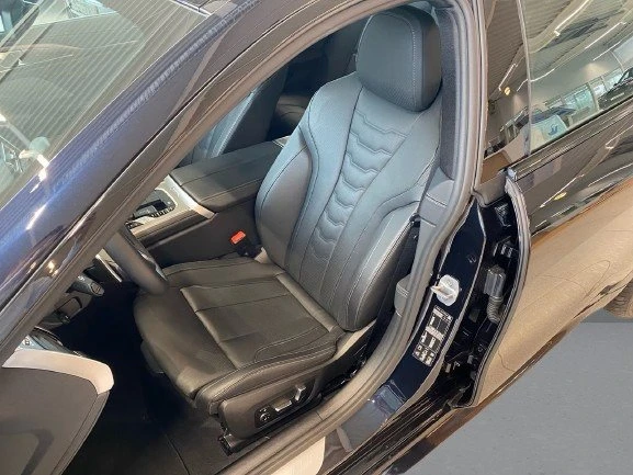 BMW 840 i Gran Coupe = M-Sport = Гаранция, снимка 4 - Автомобили и джипове - 55890263