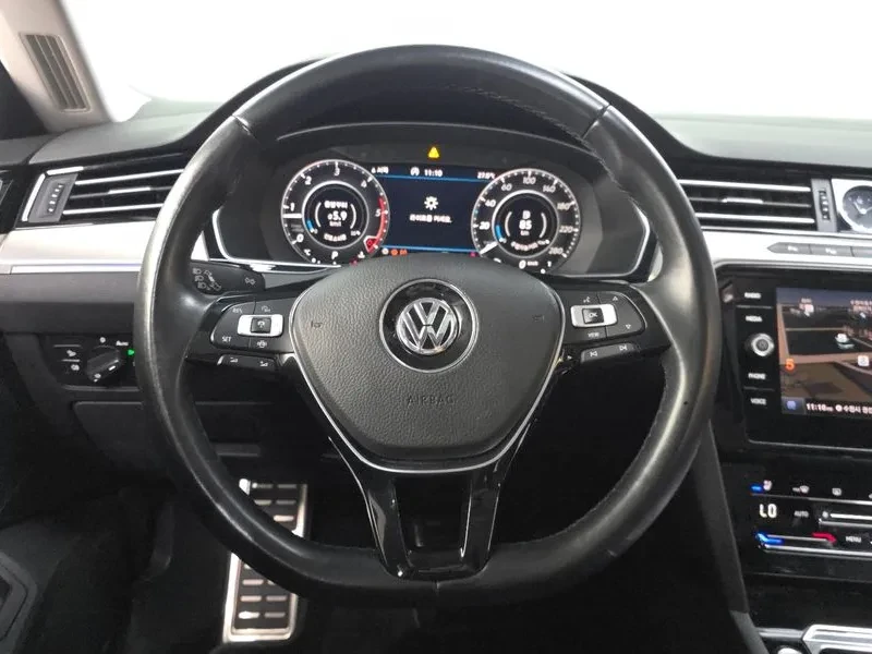 VW Arteon 2.0 TDI - САМО 30% АВАНС, снимка 13 - Автомобили и джипове - 55895284