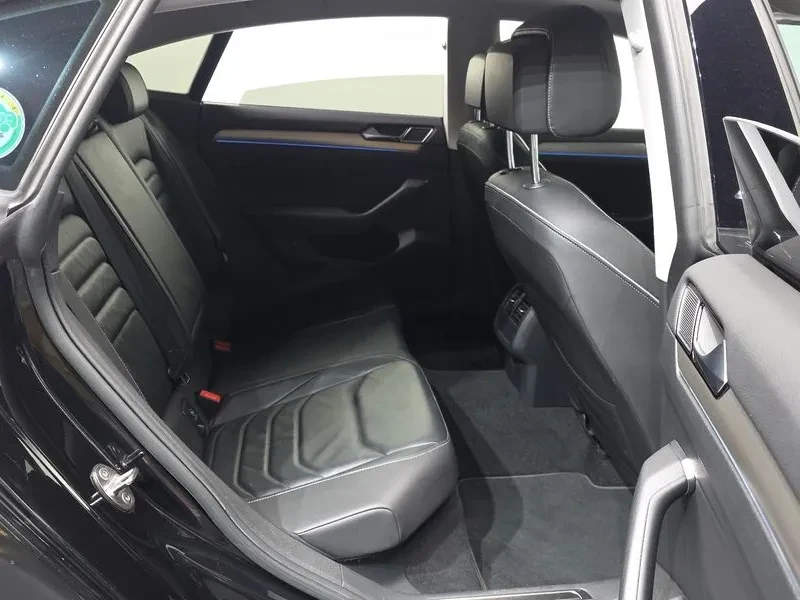 VW Arteon 2.0 TDI - САМО 30% АВАНС, снимка 12 - Автомобили и джипове - 55895284
