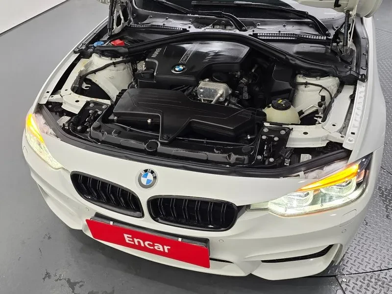 BMW 330 (F30) 320I M Sports, снимка 5 - Автомобили и джипове - 56116163