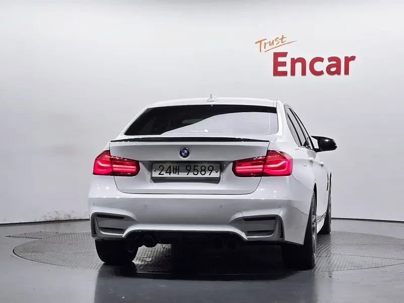 BMW 330 (F30) 320I M Sports, снимка 3 - Автомобили и джипове - 56116163