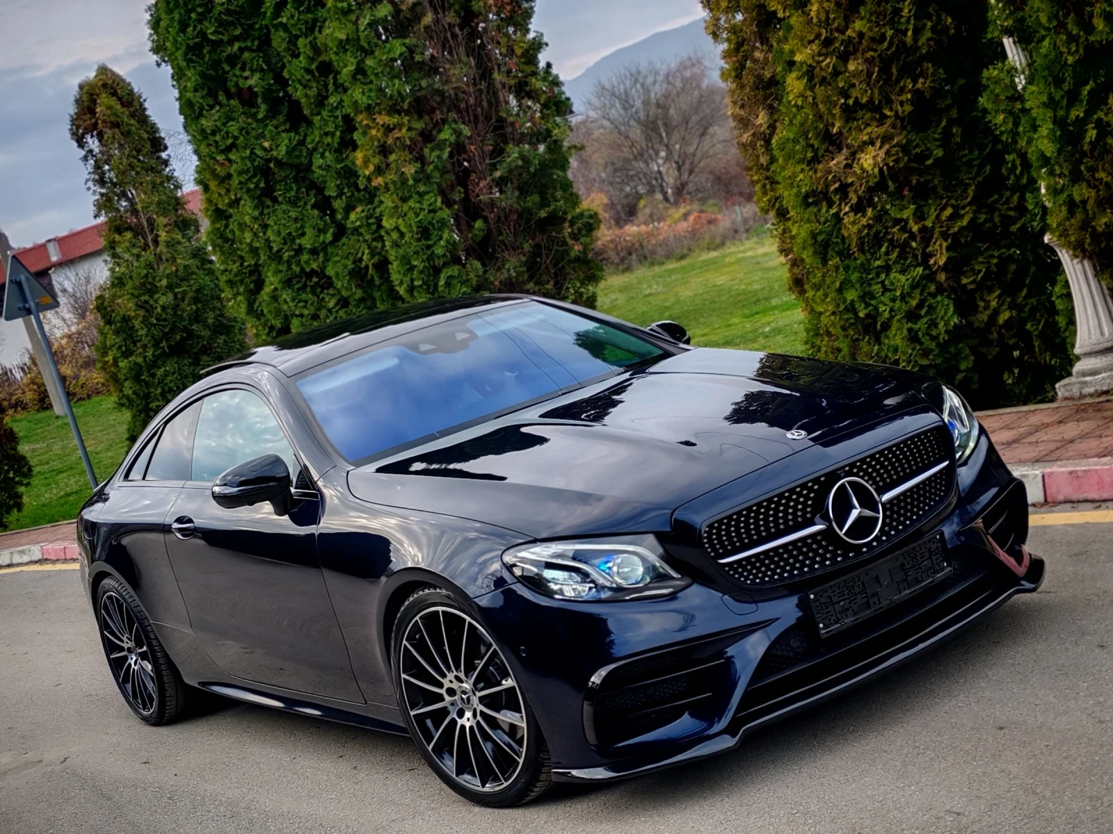 Mercedes-Benz E 300 300D* AMG-LINE* EXCLUSIVE* НОВ ВНОС* , снимка 1