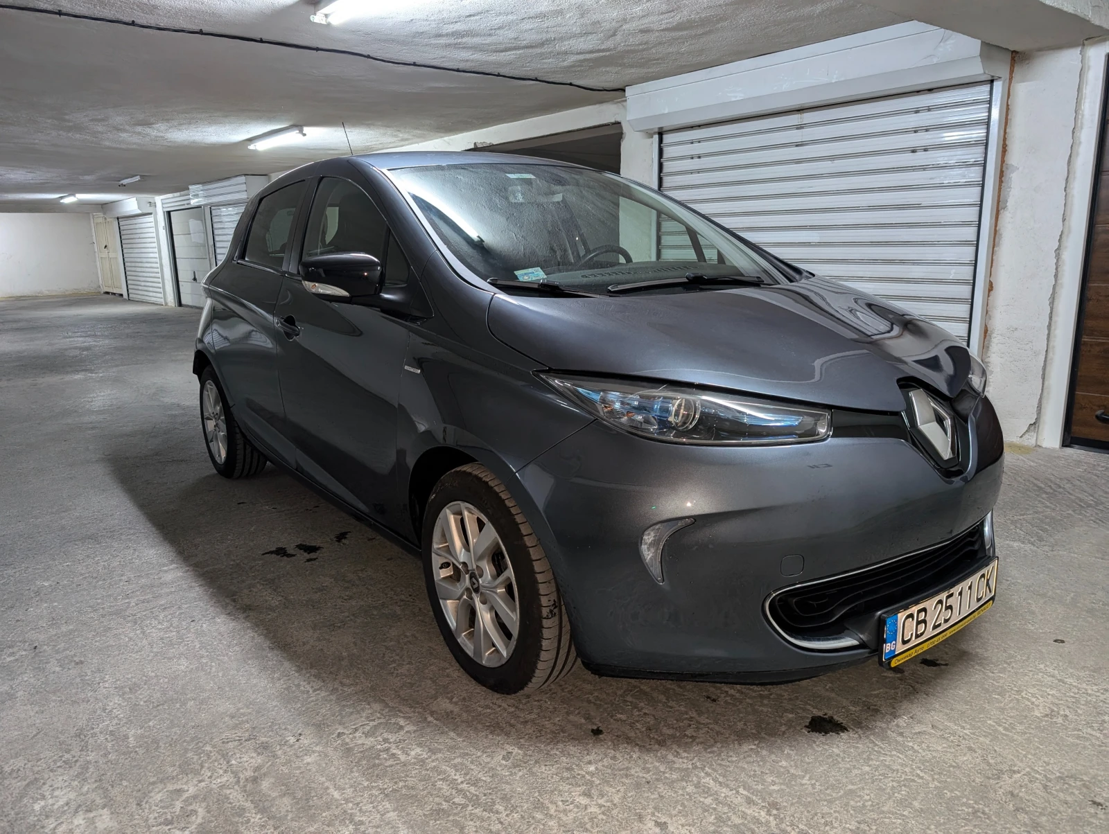 Renault Zoe Z.E.40 R110 Limited - изображение 2